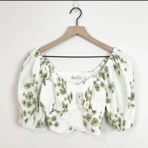 Abercrombie and Fitch Crinkle Smocked Puff Sleeve Top With Sweetheart Neckline